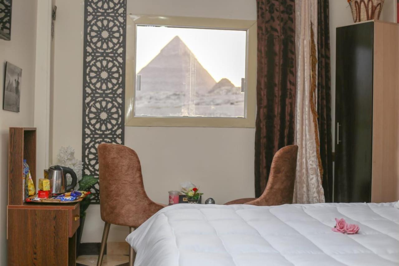 Pyramids Show Hotel Kafrat al Jabal Exterior photo