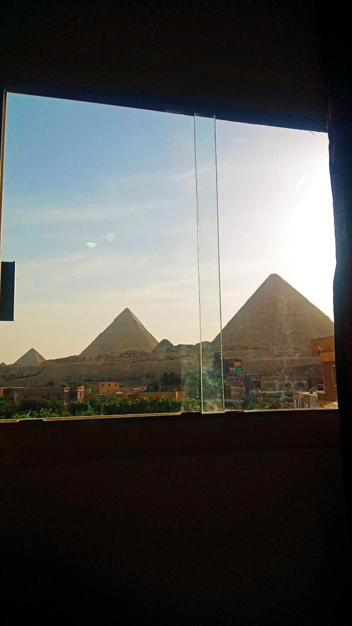 Pyramids Show Hotel Kafrat al Jabal Exterior photo